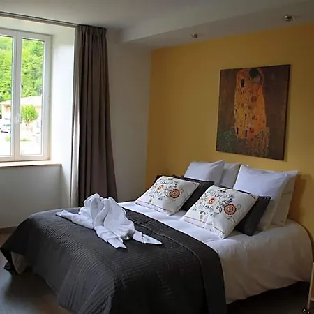 Bed & Breakfast La Petite De 3*