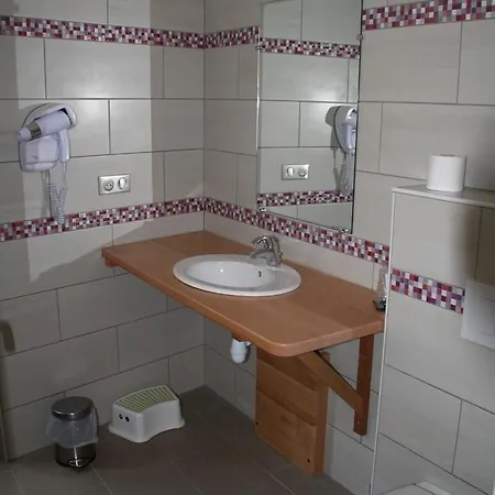 La Petite De Alojamento de Acomodação e Pequeno-almoço Niaux